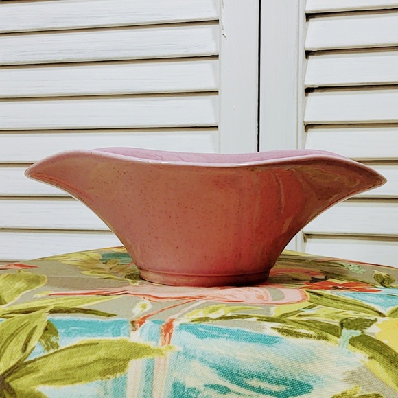 VINTAGE C-1 USA FLARED GLAZED SPECKLED POTTERY BOWL/SOFT LILAC/MCM/HOME DECOR - Picture 3 of 9